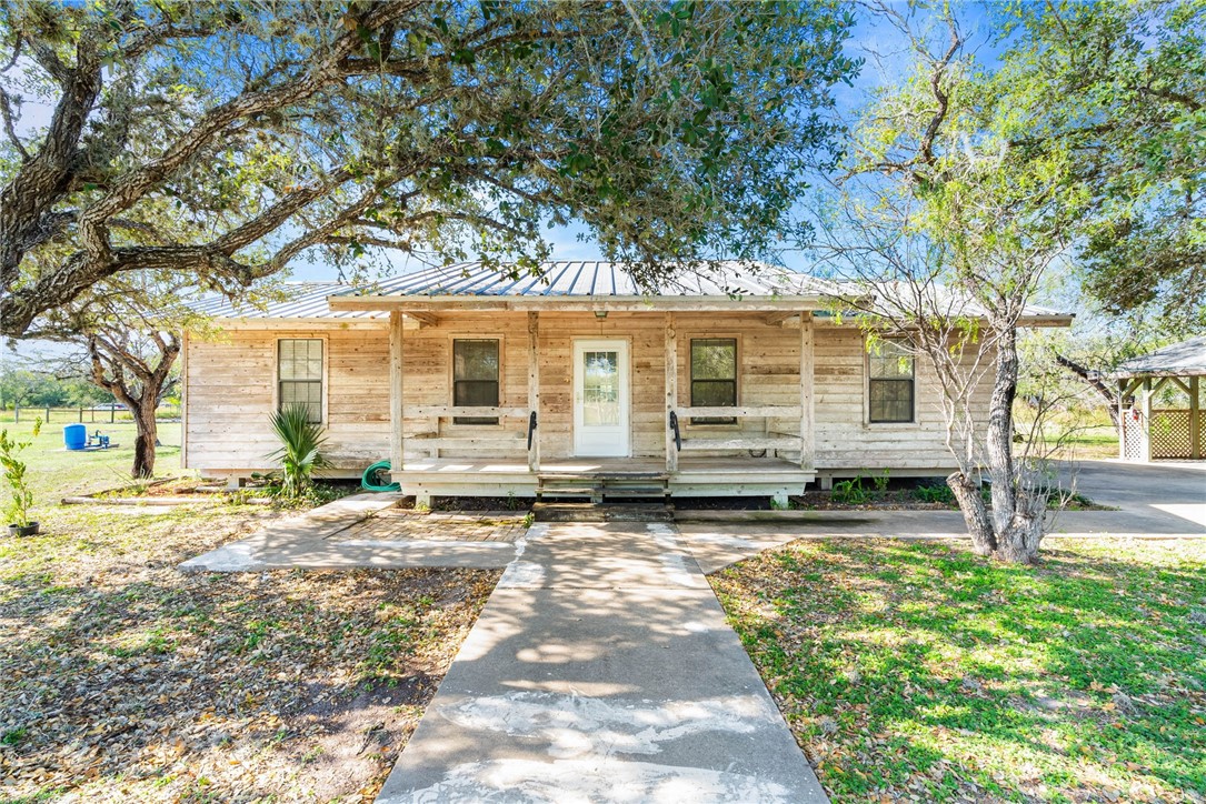 9616 Pvt Huisache Ranch Property Photo