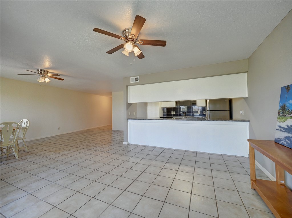 14801 Compass St A-19 Property Photo 4