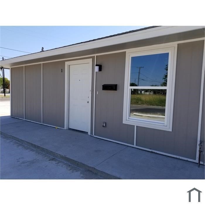 2937 Ruth St Property Photo 1
