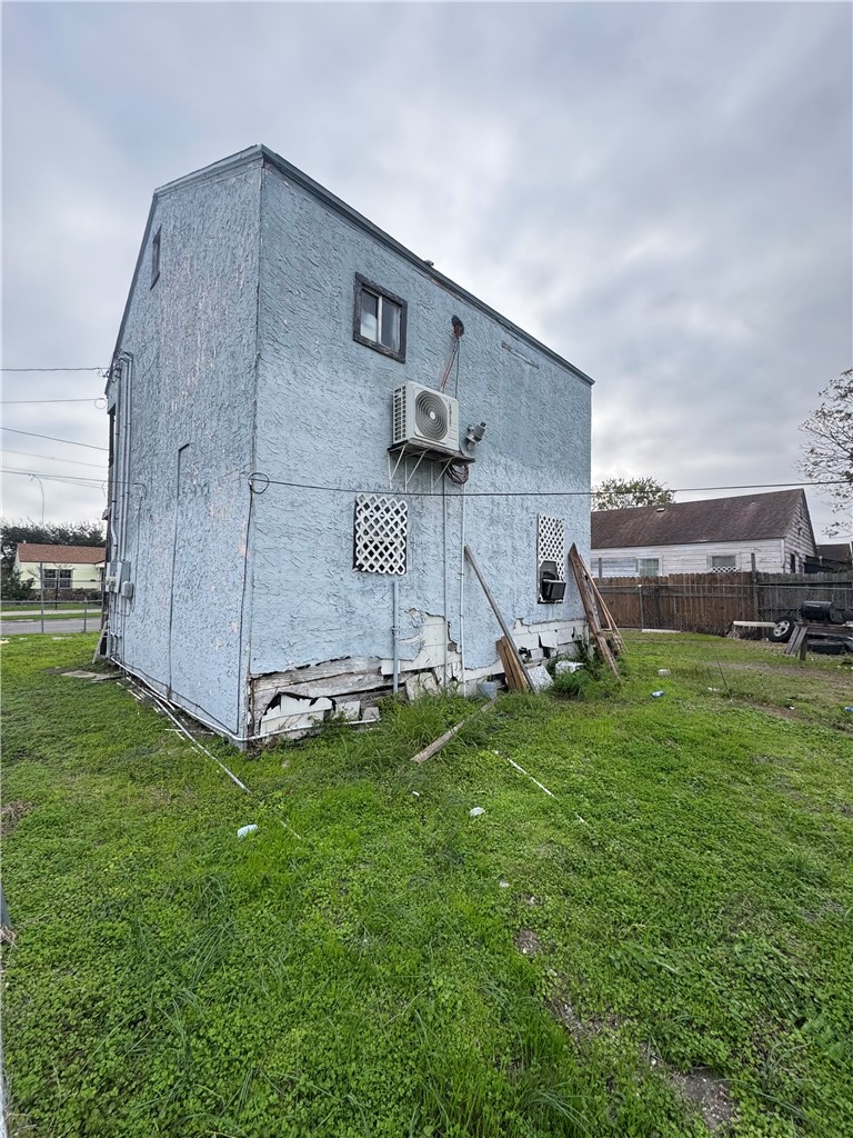1601 15th St Property Photo 3