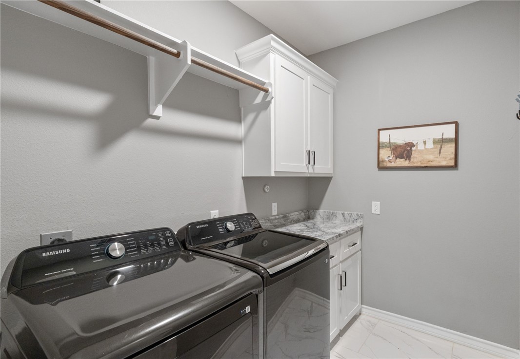 2626 Lannister Lane Property Photo 28