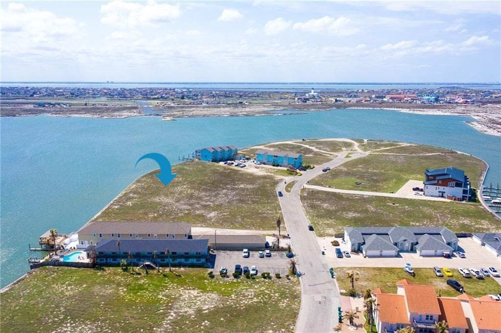 14841 14846 14849 14837 Granada Dr Property Photo 10