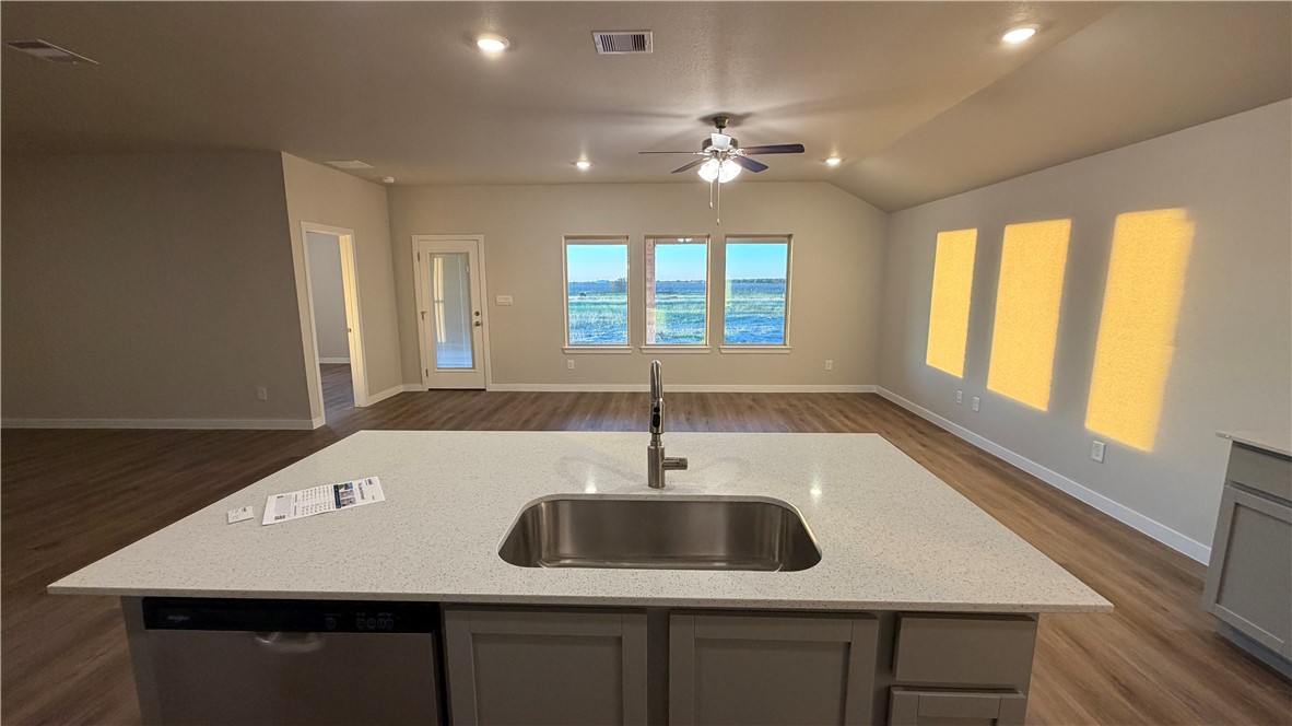 3542 Sepehr Lake Dr Property Photo 4