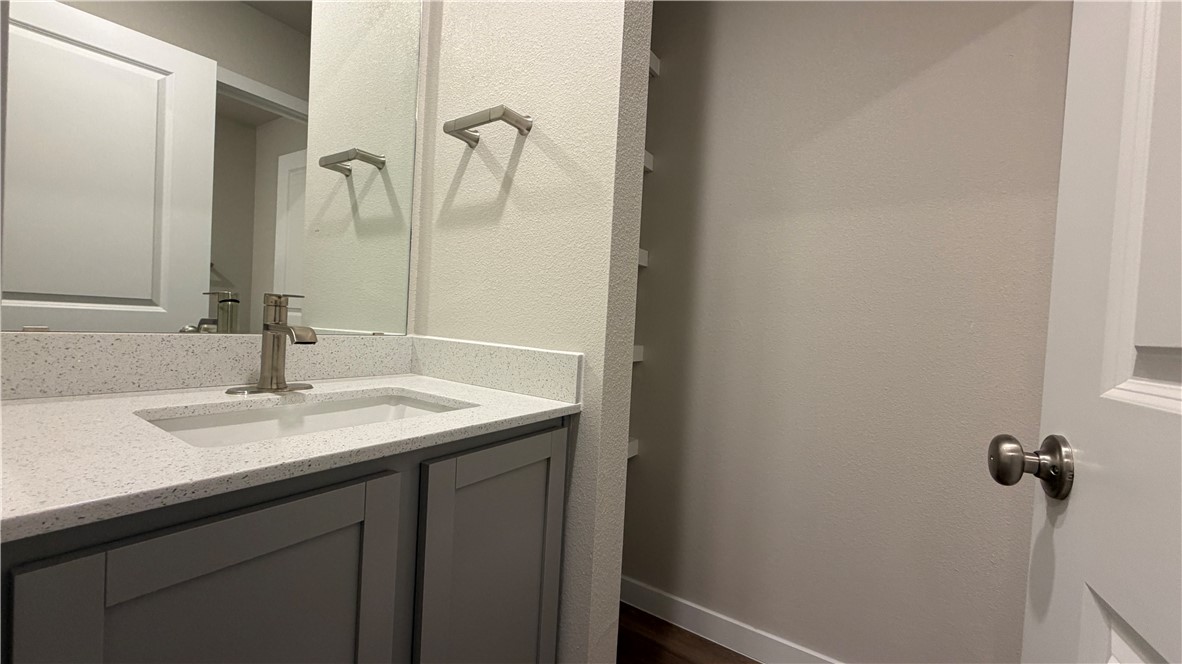 3542 Sepehr Lake Dr Property Photo 12