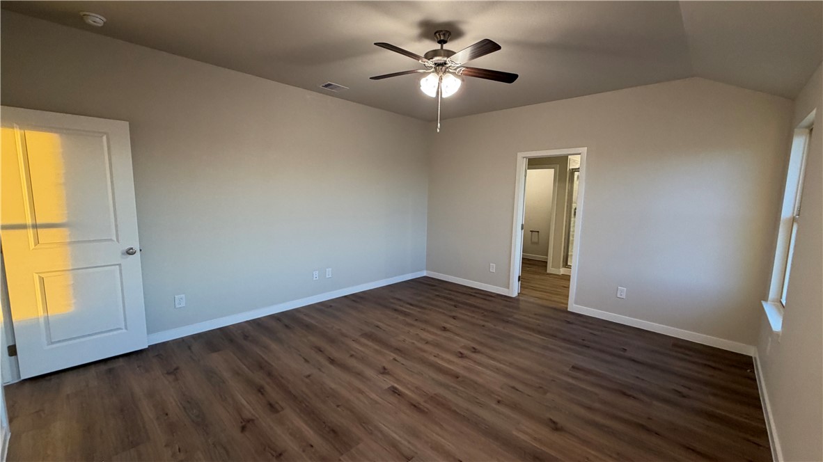 3542 Sepehr Lake Dr Property Photo 18