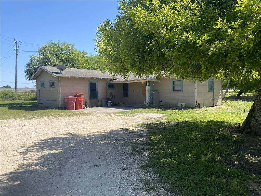 110 S Us Hwy 77 Property Photo 15