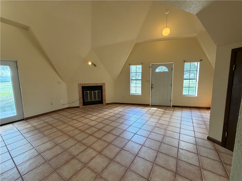 119 County Road 324 Property Photo 5