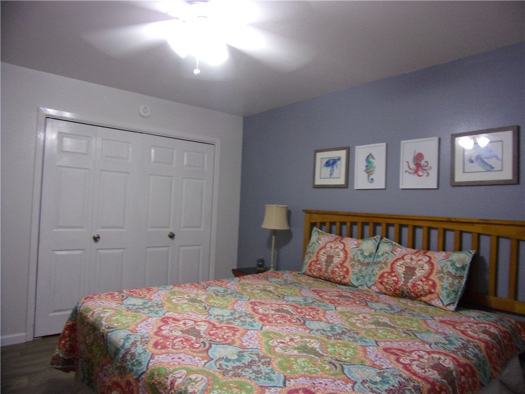 15005 Windward Dr 211 Property Photo 33
