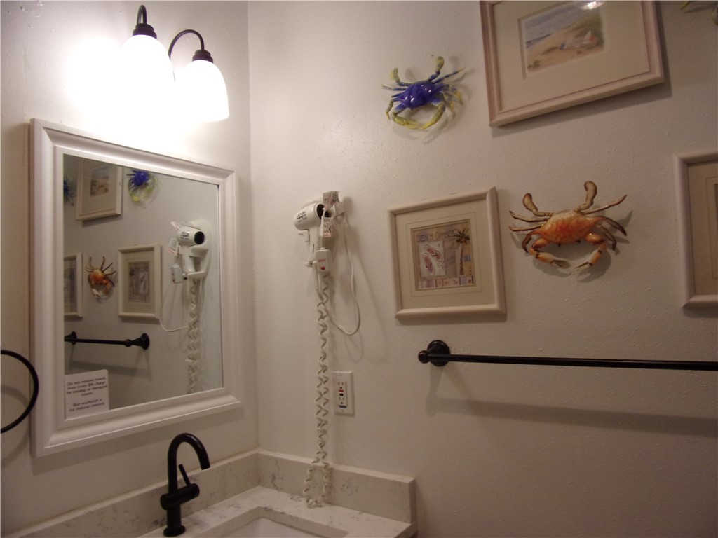 15005 Windward Dr 211 Property Photo 35