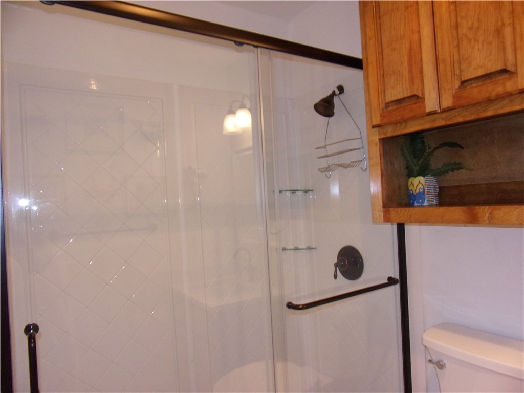 15005 Windward Dr 211 Property Photo 36