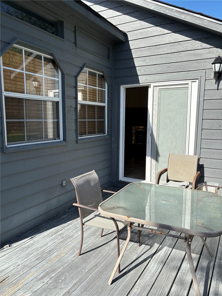 210 Oak Bay St 1102 Property Photo 24