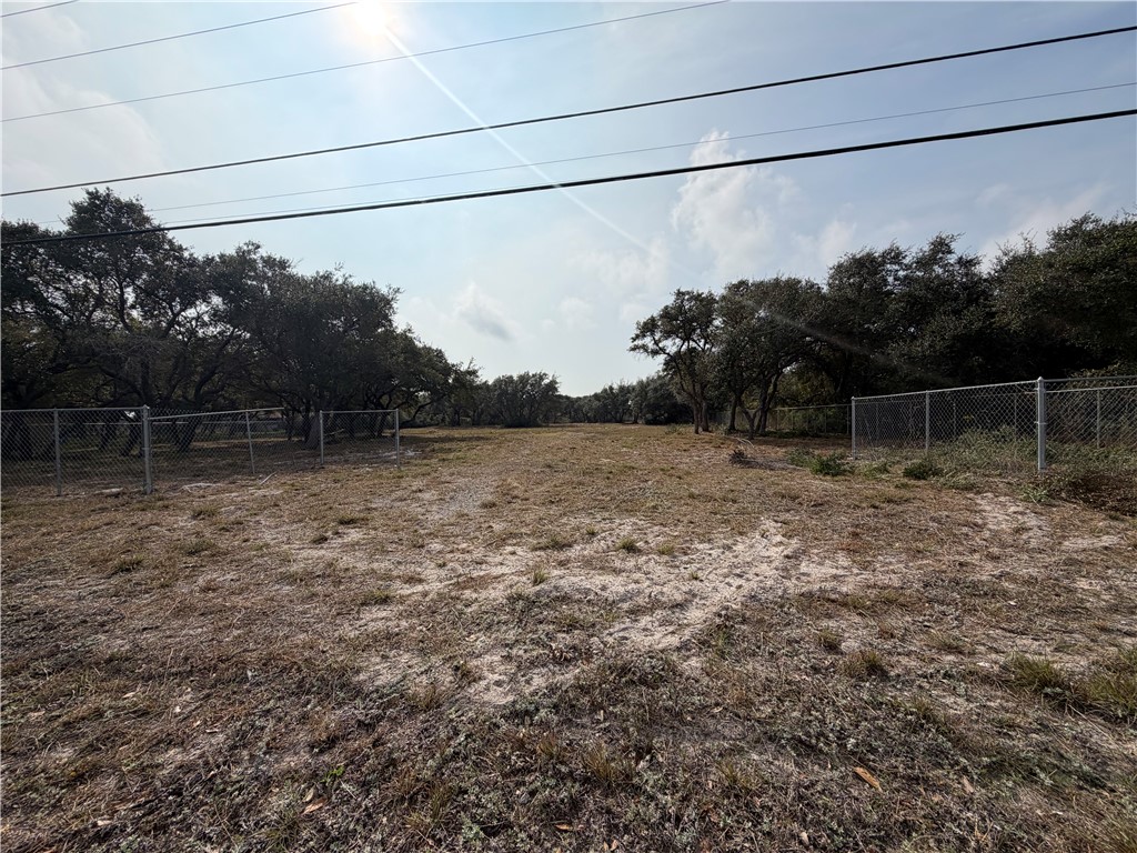 1315 W Deberry Ave Property Photo 11