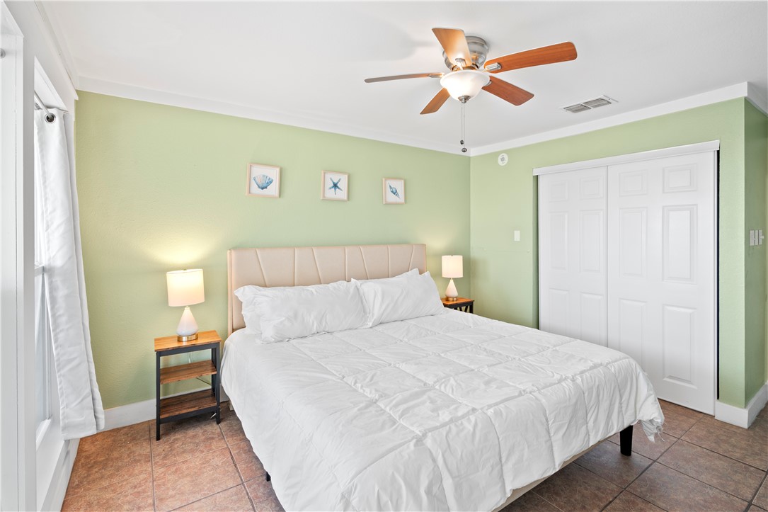 6275 State Highway 361 102 Property Photo 11