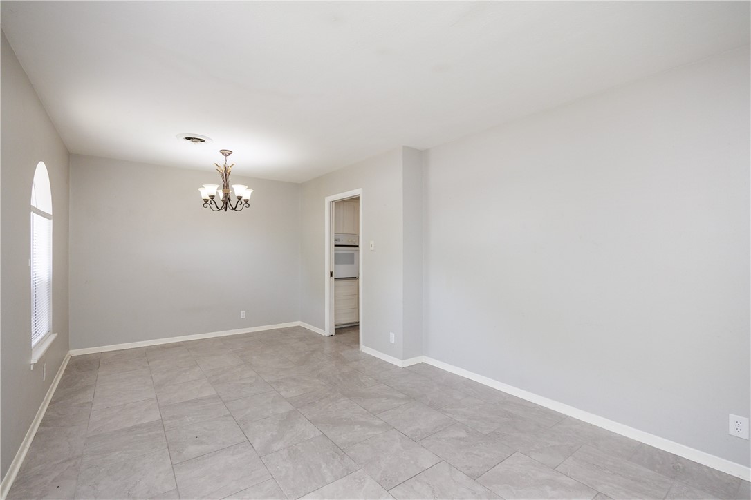 207 Blanco Dr Property Photo 8