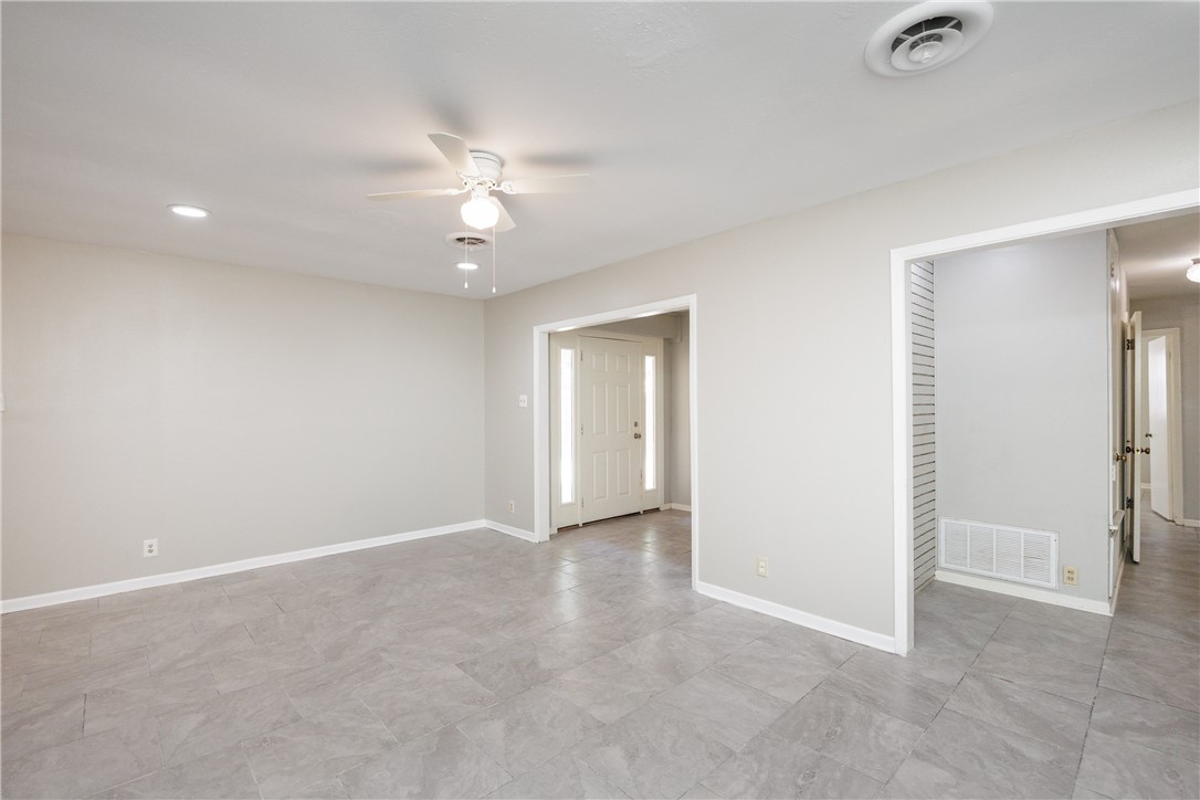 207 Blanco Dr Property Photo 22