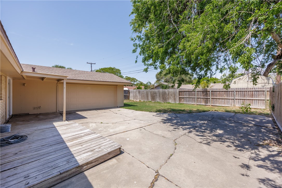 207 Blanco Dr Property Photo 39