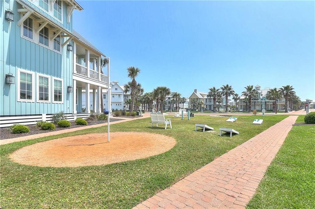 160 Social Cir 2-102 Property Photo 27