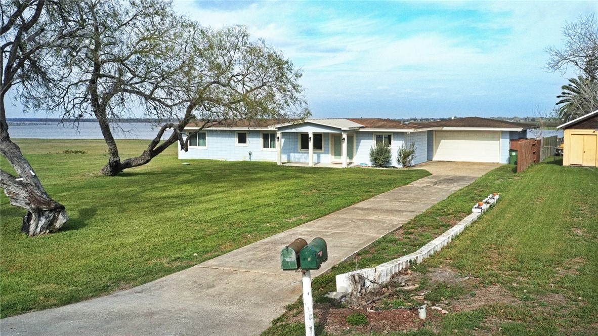 140 Zenna Dr Property Photo 1