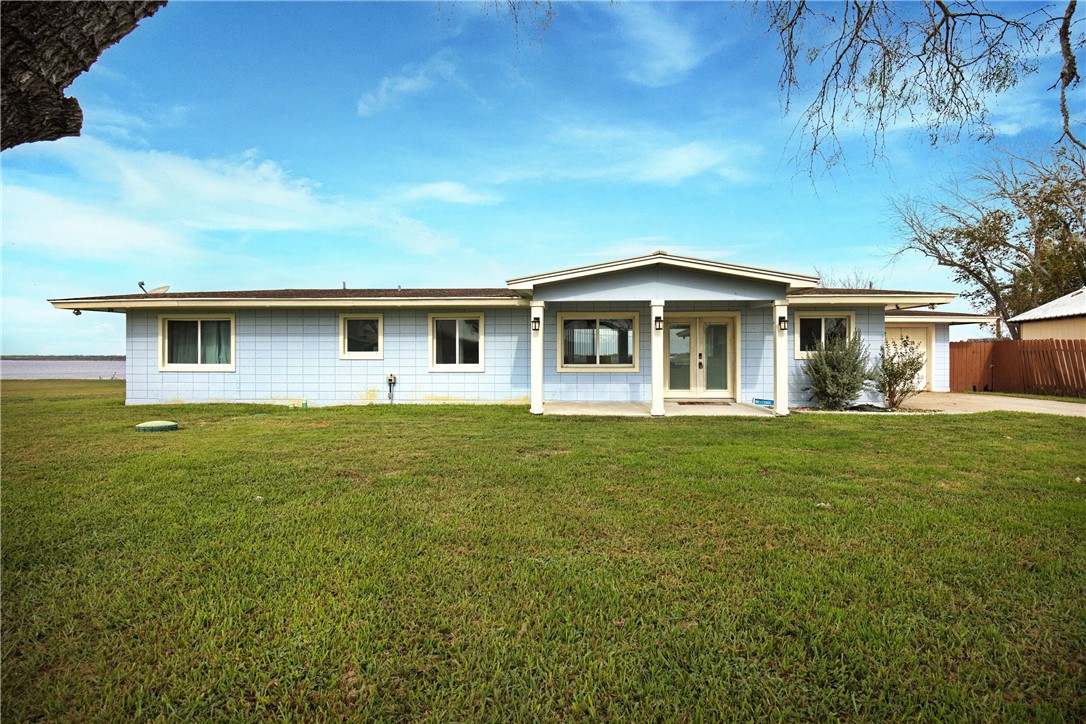 140 Zenna Dr Property Photo 3