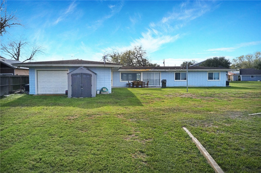 140 Zenna Dr Property Photo 7
