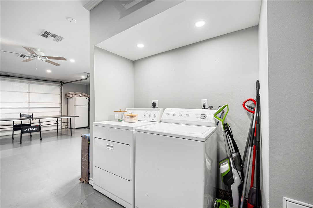 140 Zenna Dr Property Photo 31