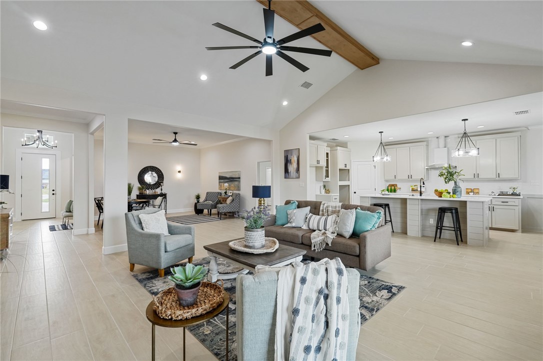 469656 Property Photo 9