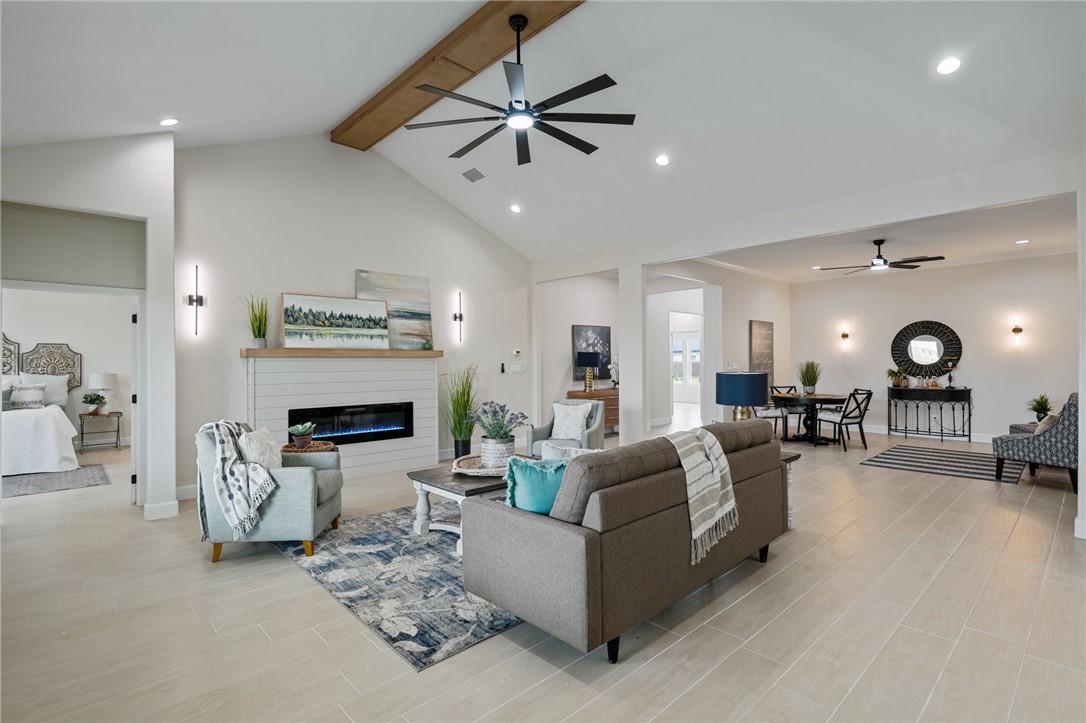 469656 Property Photo 10