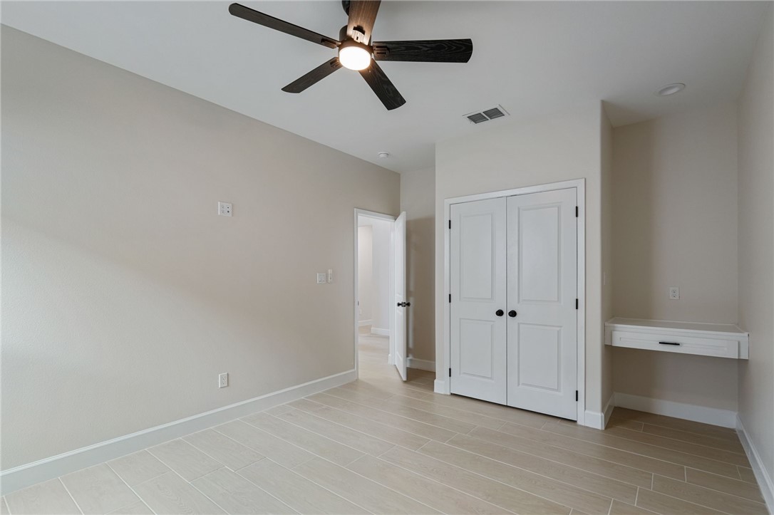 469656 Property Photo 24
