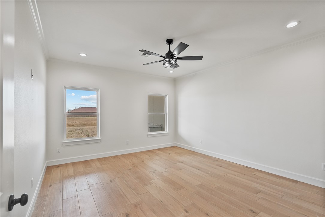 7718 Sophia Dr Property Photo 7