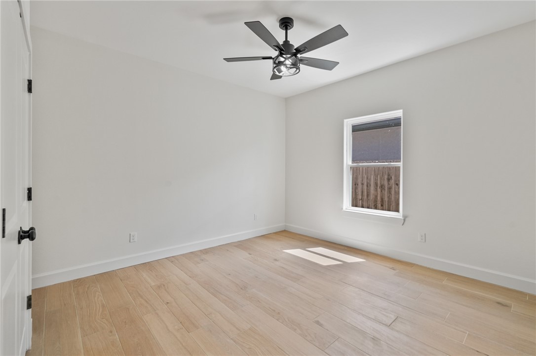 7718 Sophia Dr Property Photo 19