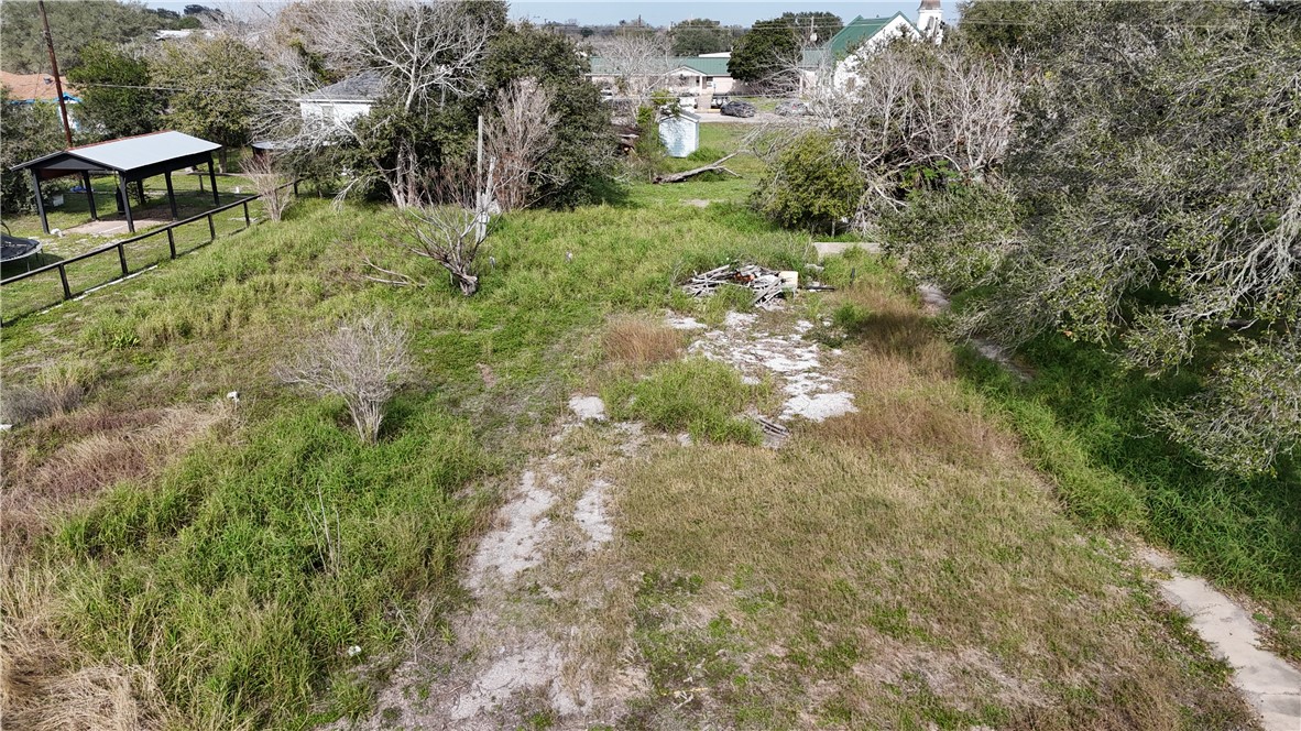 307 Burton Street Property Photo 2