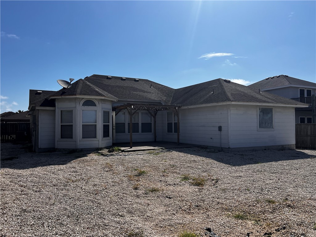 14033 Coquina Bay Ave Property Photo 3