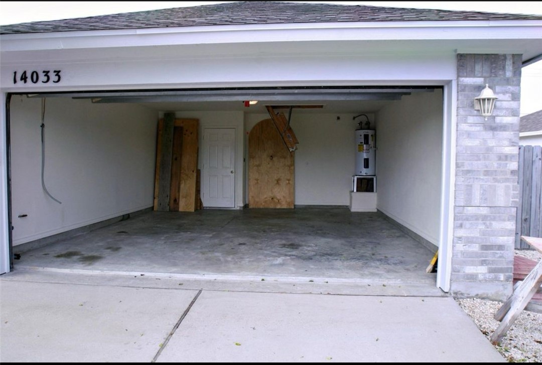 14033 Coquina Bay Ave Property Photo 11