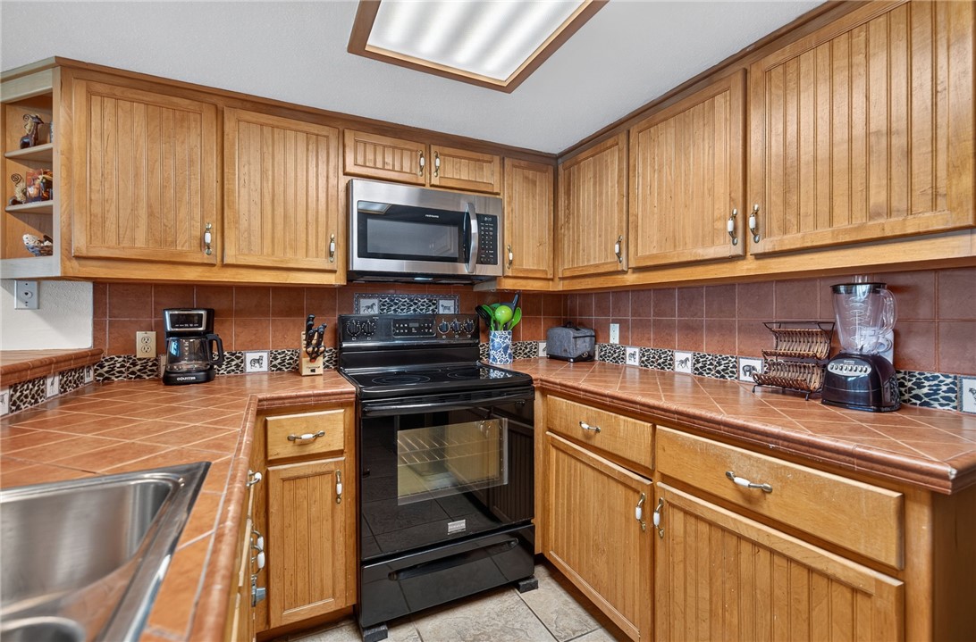 4903 State Highway 361 304 Property Photo 13