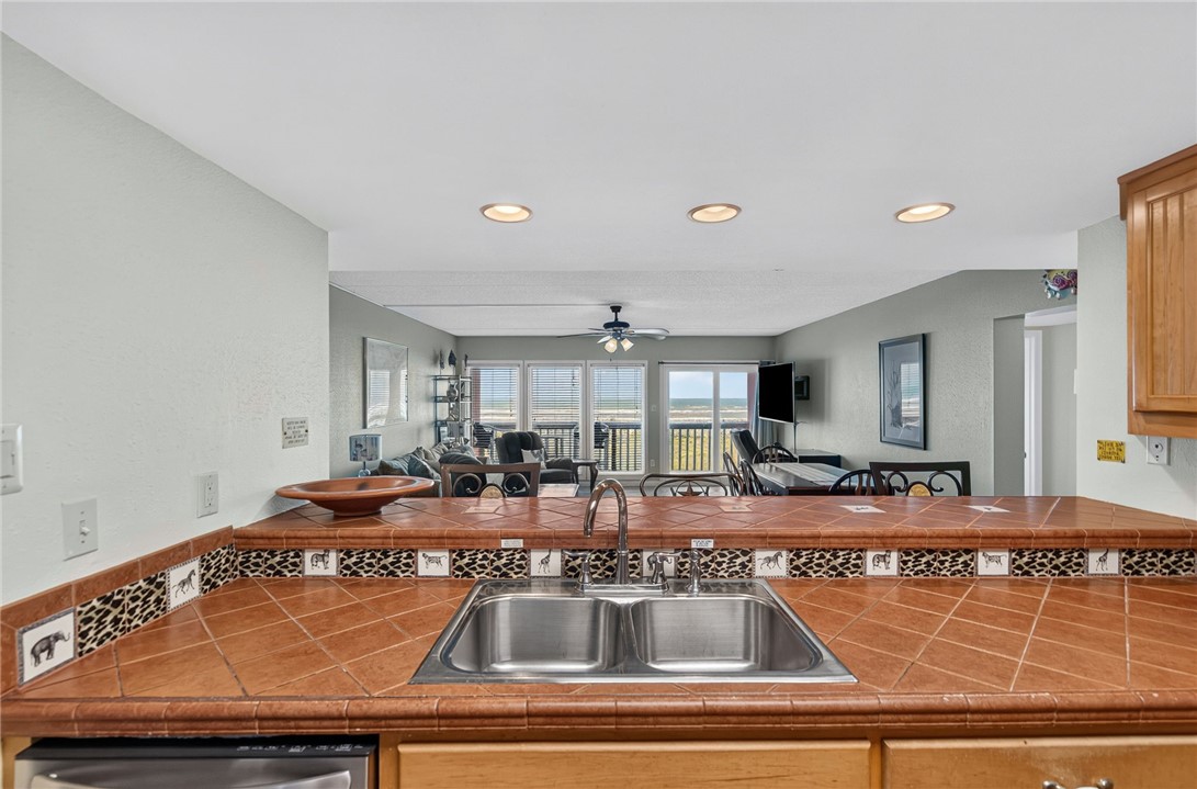 4903 State Highway 361 304 Property Photo 14