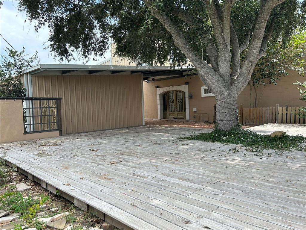 610 Elm Dr Property Photo 37