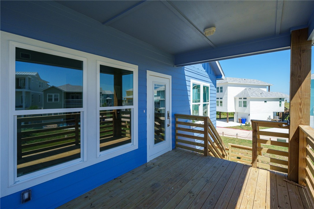162 La Concha Blvd 28 Property Photo 4