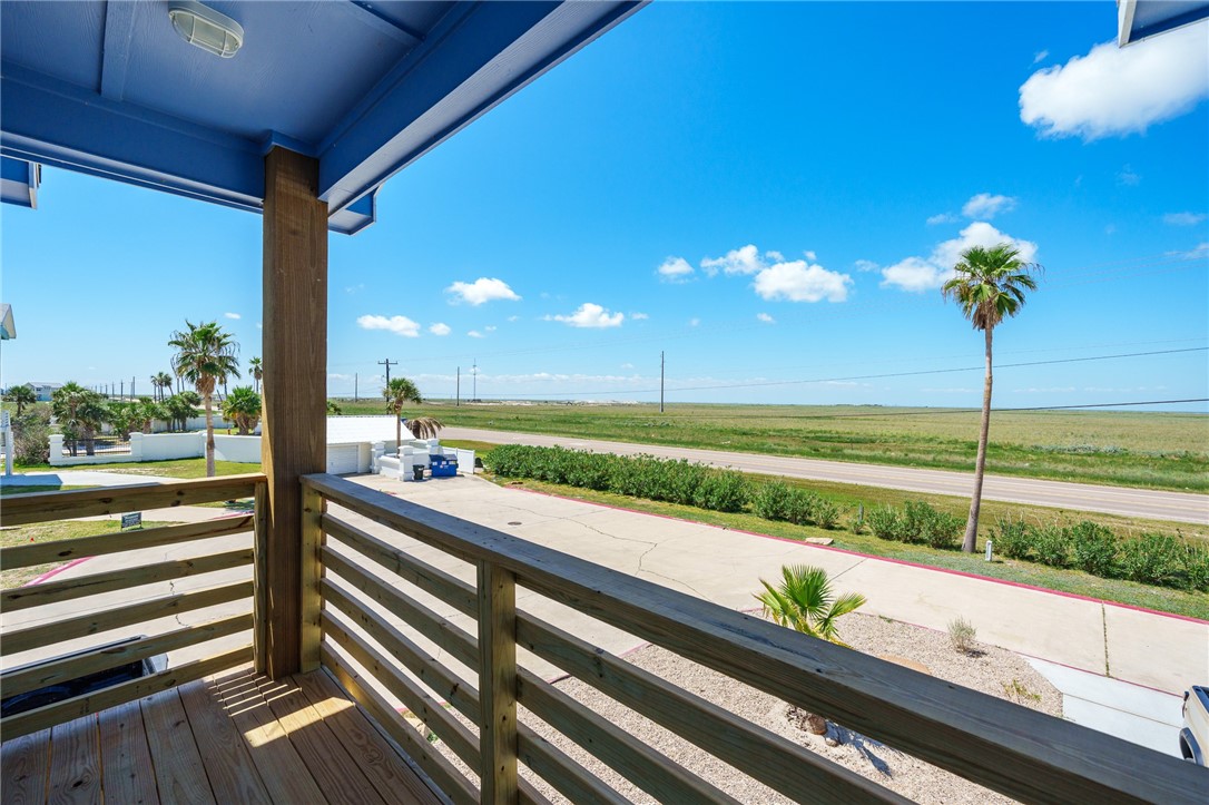 162 La Concha Blvd 28 Property Photo 5