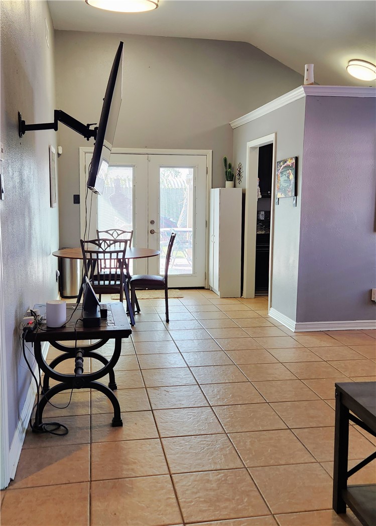 1221 Calle San Marcos Property Photo 2