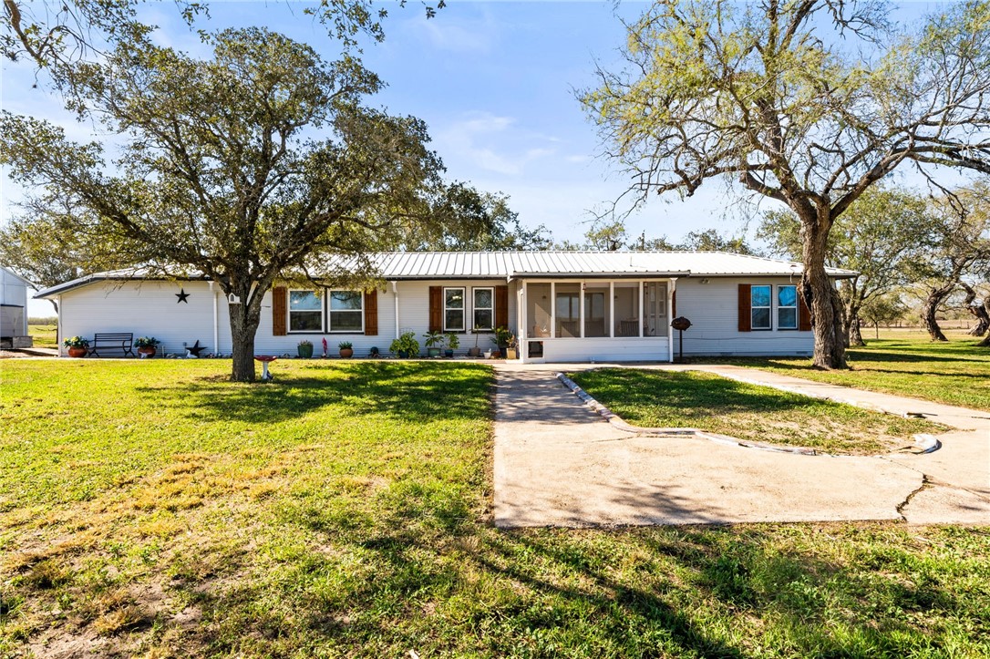 1556 Fm 70 Property Photo 1