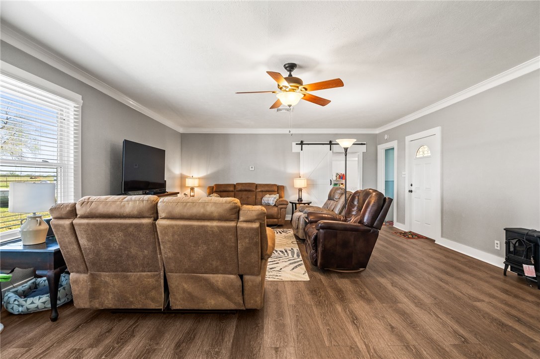 1556 Fm 70 Property Photo 6
