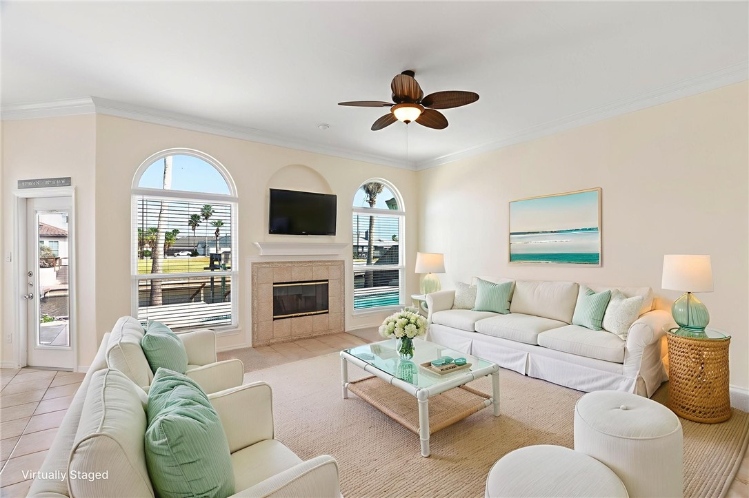 14218 Punta Bonaire Dr Property Photo 3
