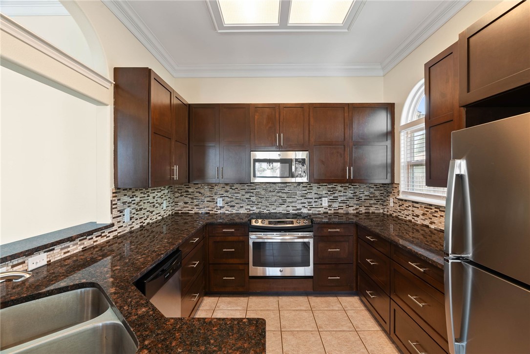 14218 Punta Bonaire Dr Property Photo 7
