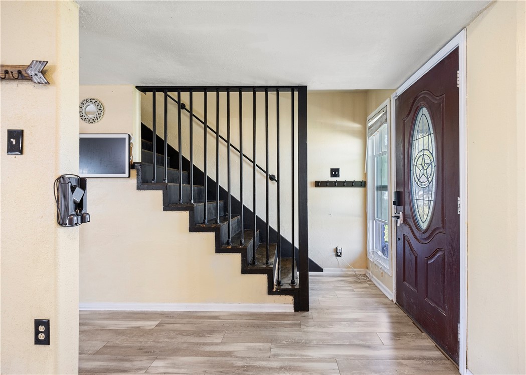 204 Wilshire Cr Property Photo 8