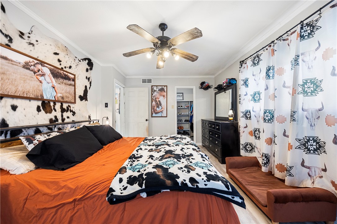 204 Wilshire Cr Property Photo 11