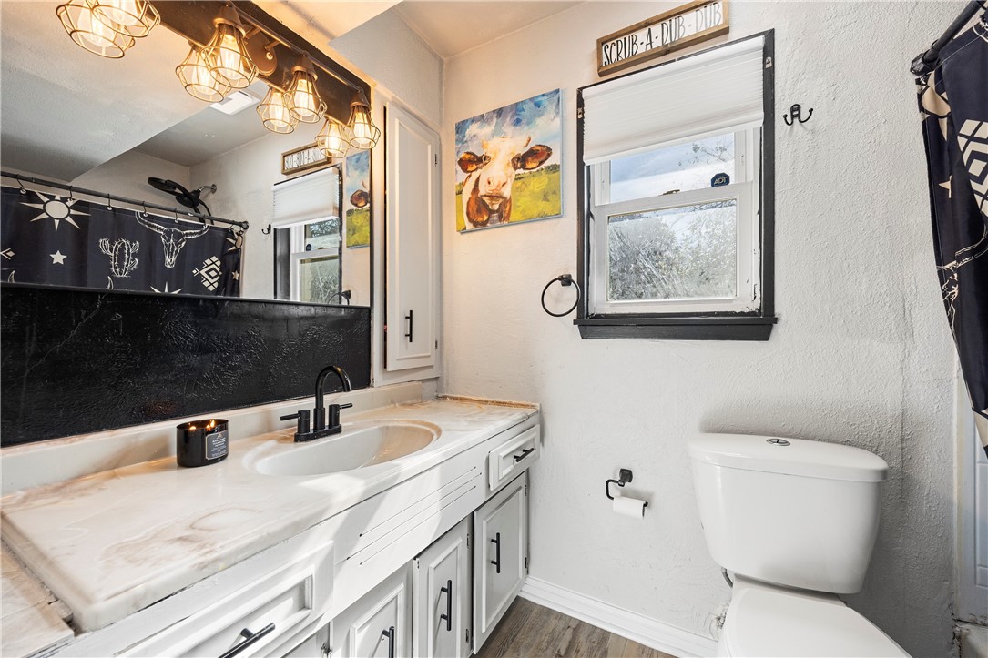 204 Wilshire Cr Property Photo 14