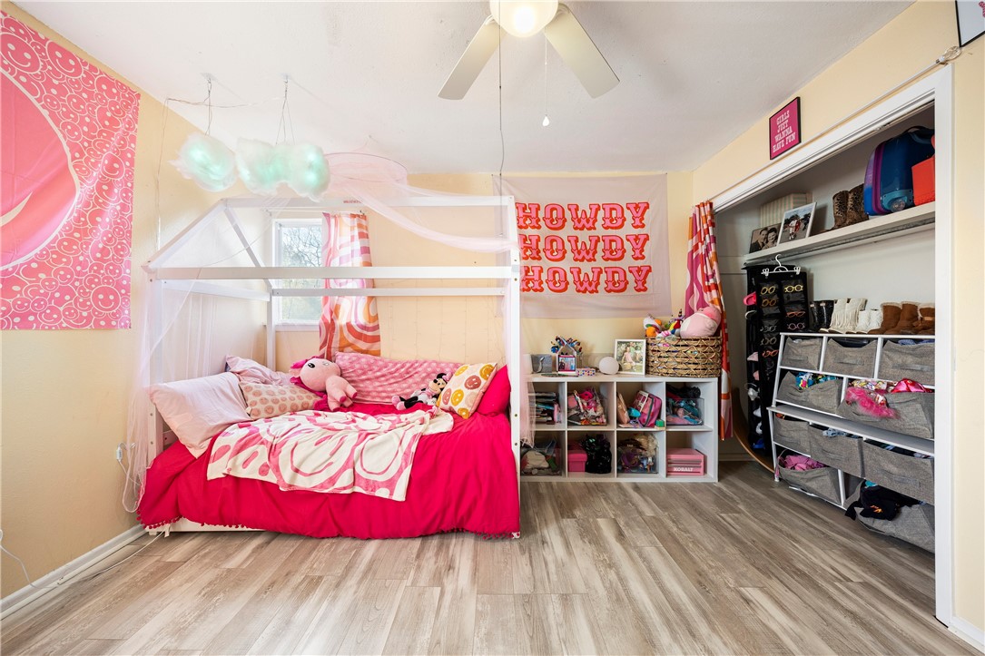 204 Wilshire Cr Property Photo 15