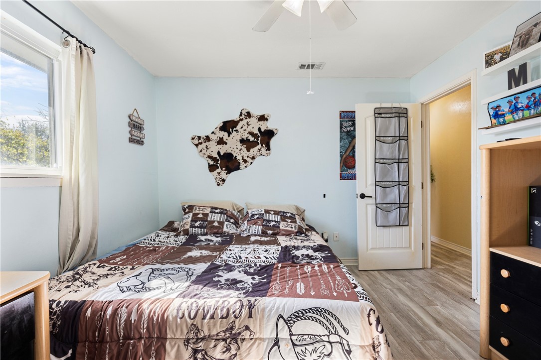 204 Wilshire Cr Property Photo 18