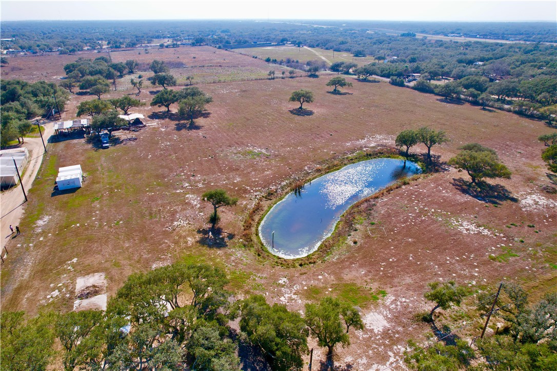1005 Ibis Dr Property Photo 3