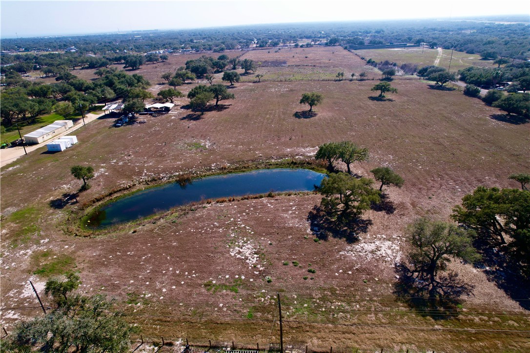 1005 Ibis Dr Property Photo 6